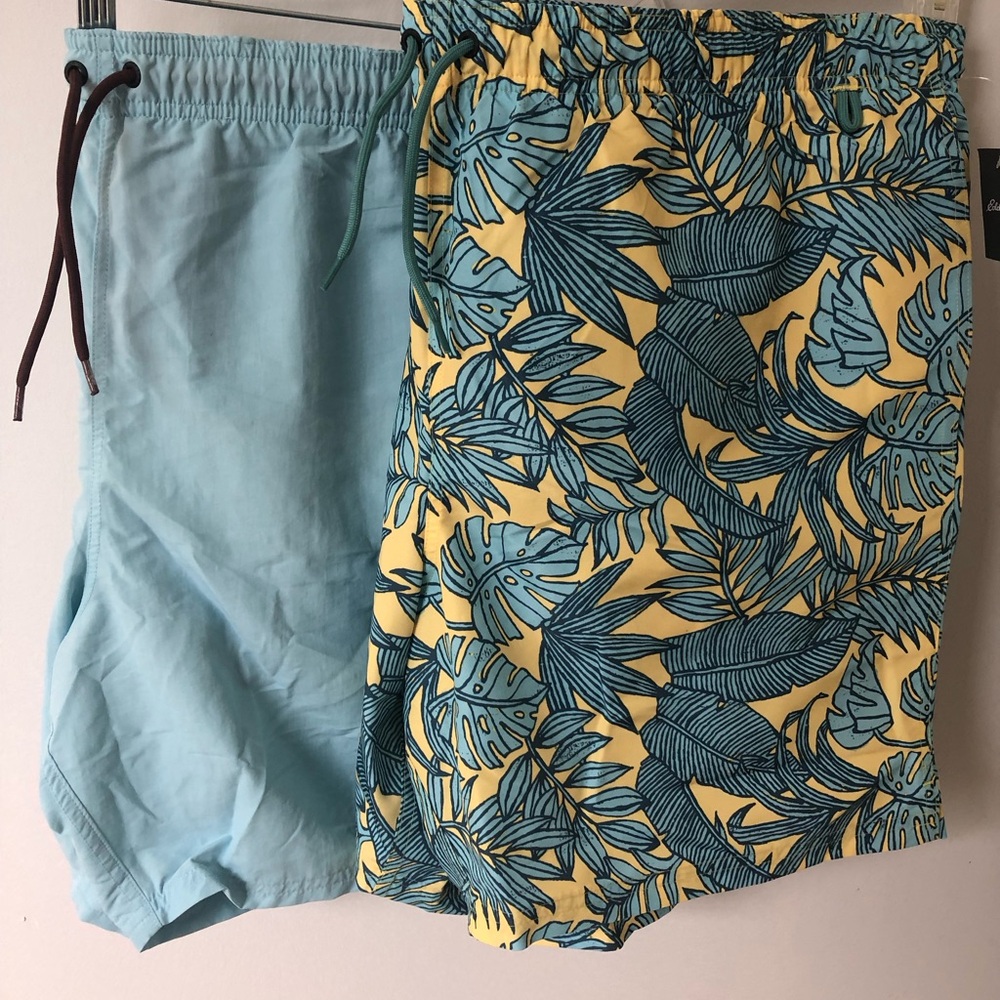 New 2 pairs Eddie Bauer swim shorts size XXL nwt
